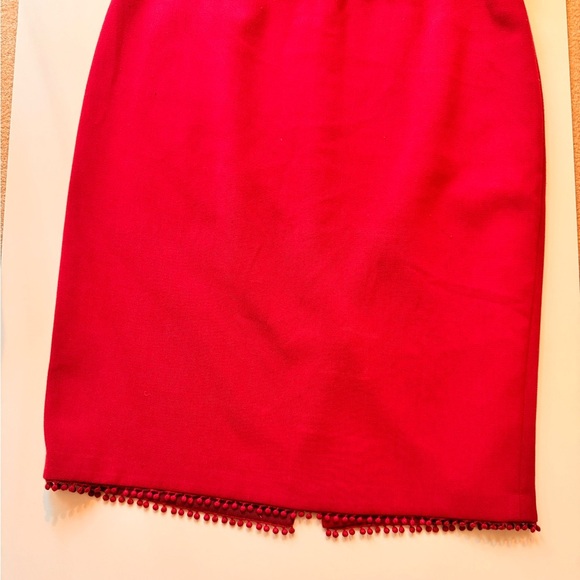 Ann Taylor Fuchsia Pencil Skirt with Pearl Hem Design - Picture 1 of 11